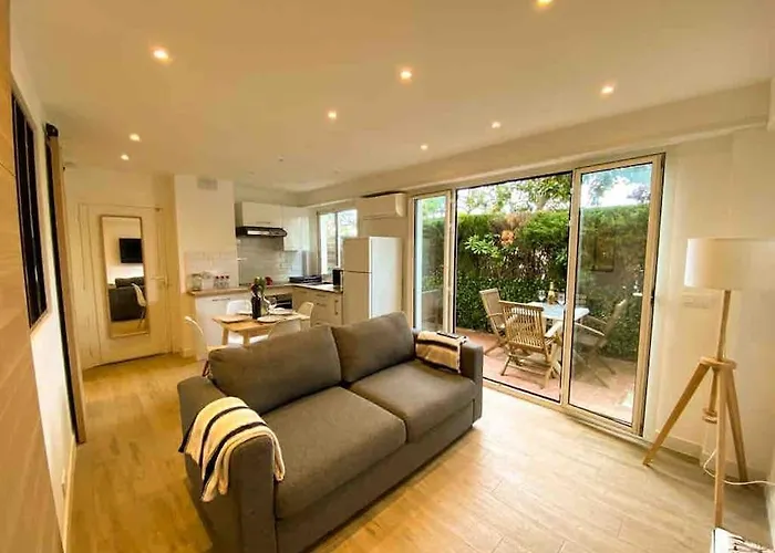 Apartment Le Coeur Du Cap D'antibes - Terrasse - Parking - Wifi Antibes